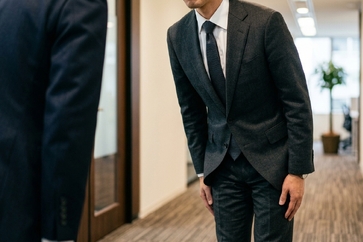 取引先担当者の経歴が違う？経歴詐称の見抜き方と注意点